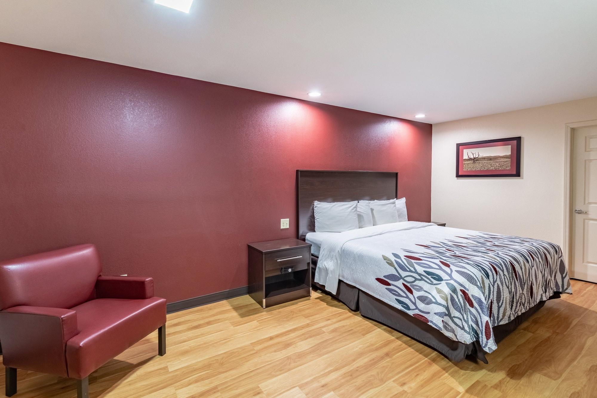 Red Roof Inn Buffalo, Tx Екстериор снимка