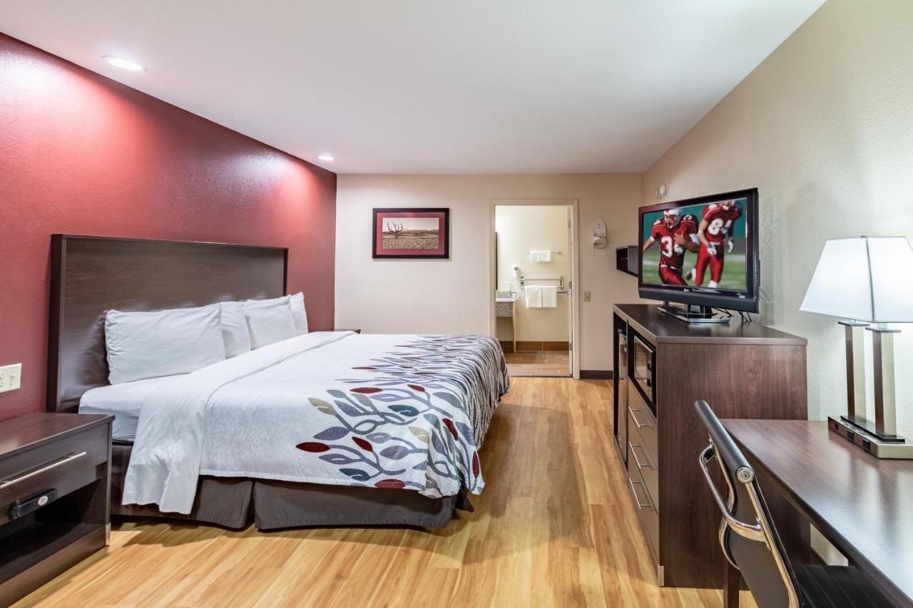 Red Roof Inn Buffalo, Tx Екстериор снимка