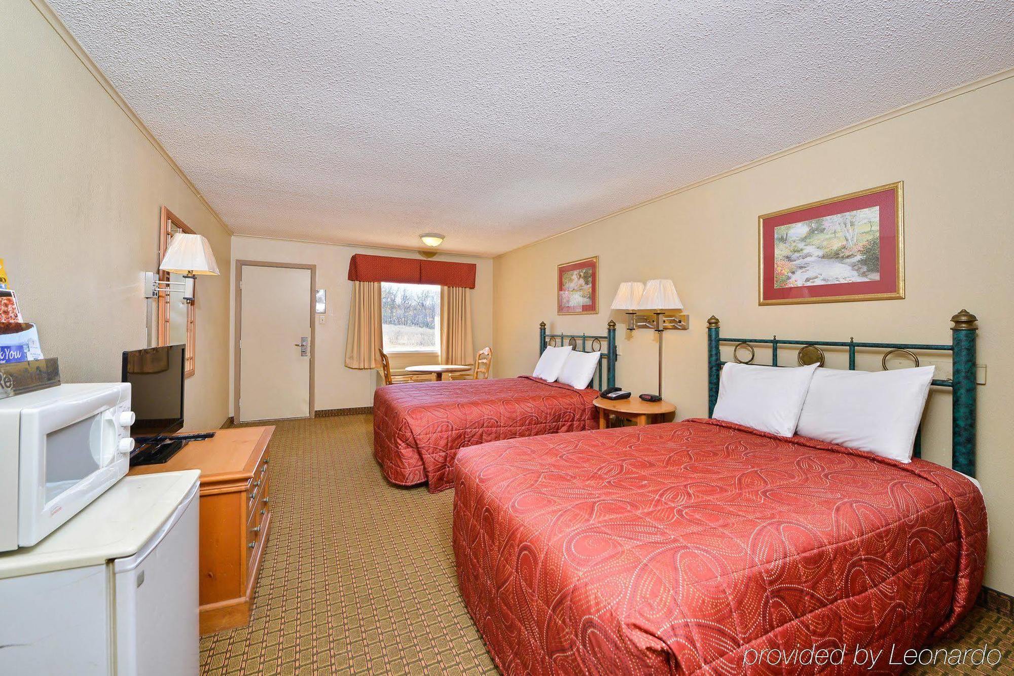 Red Roof Inn Buffalo, Tx Екстериор снимка