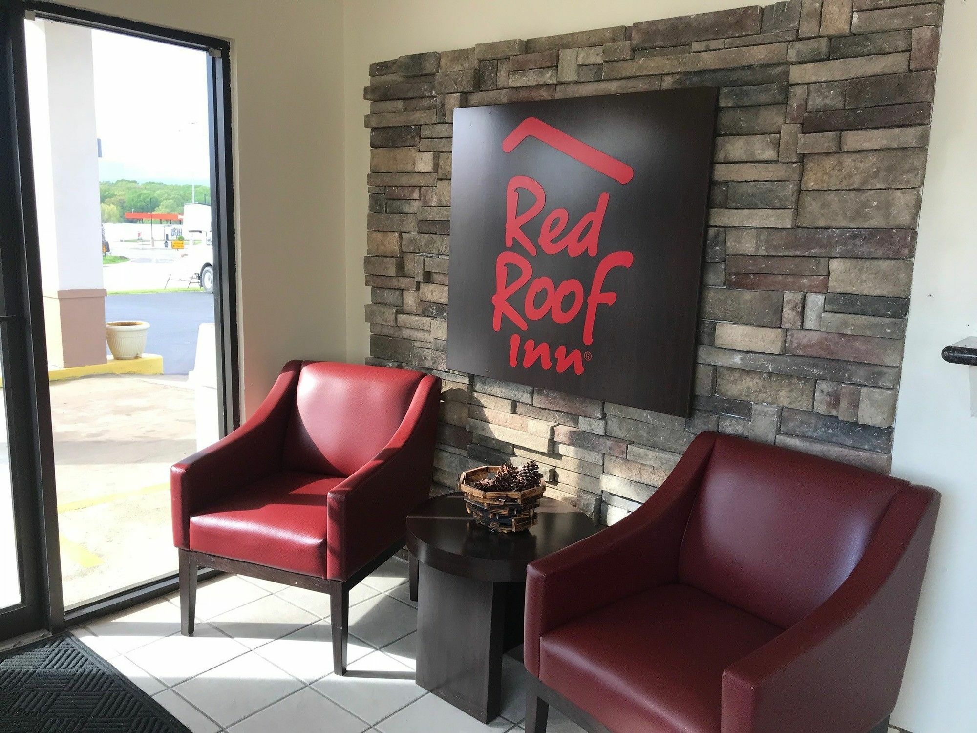 Red Roof Inn Buffalo, Tx Екстериор снимка