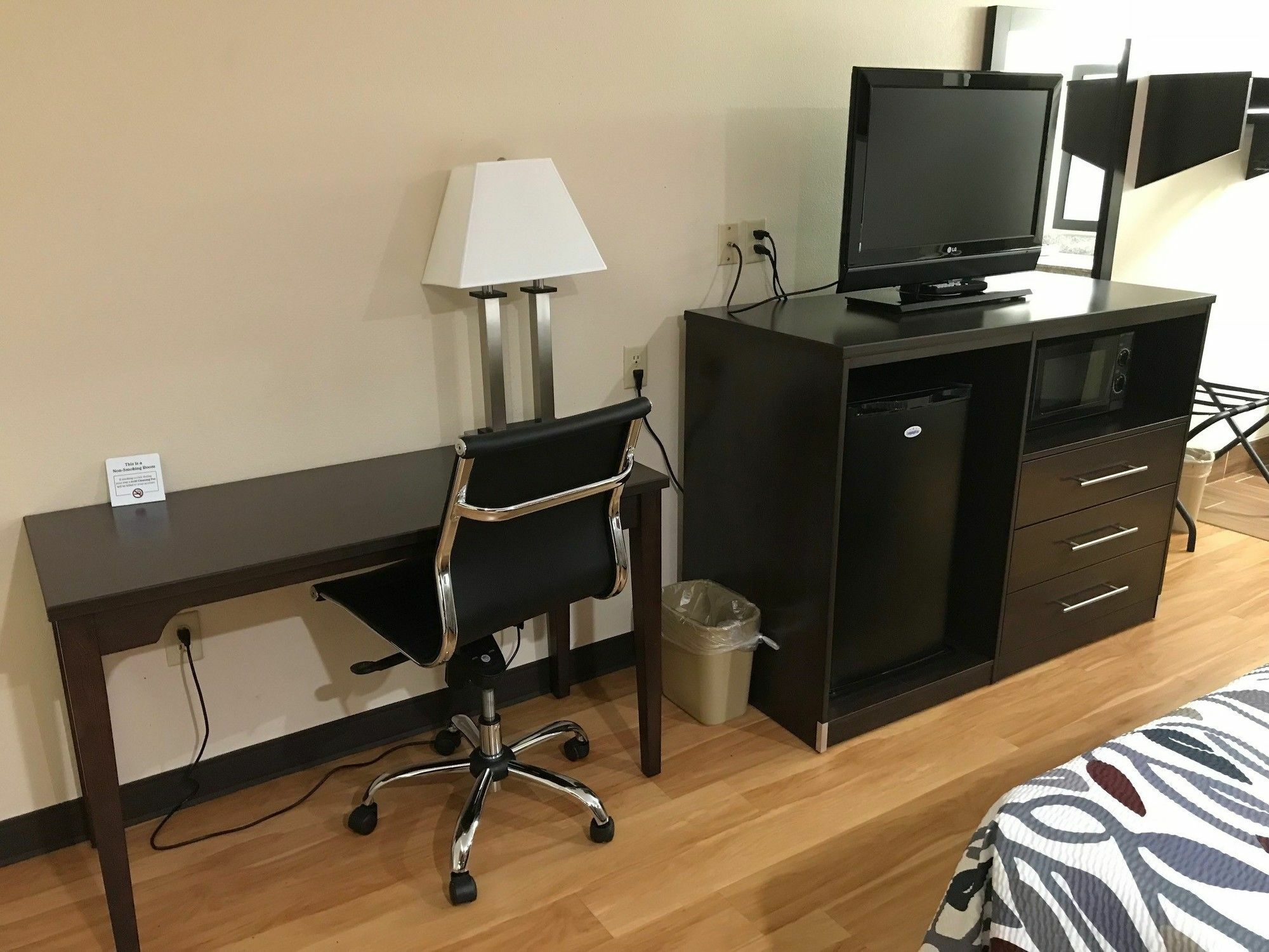 Red Roof Inn Buffalo, Tx Екстериор снимка